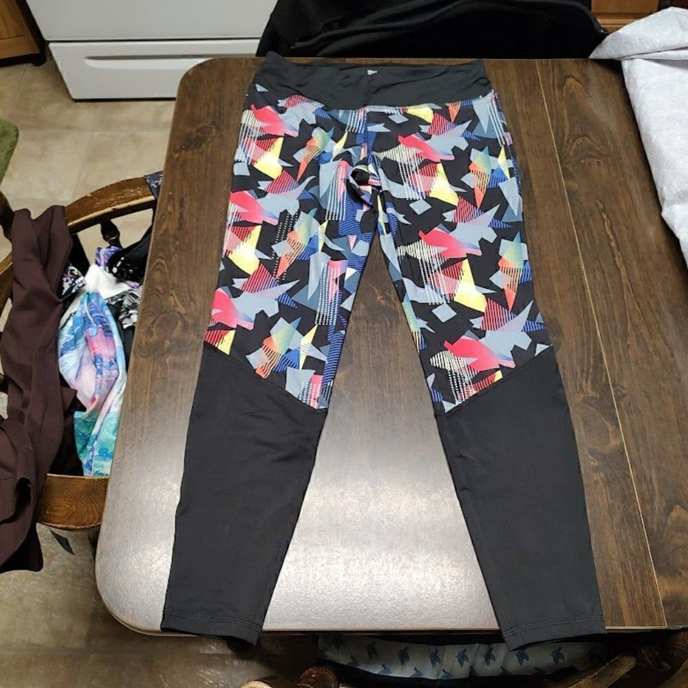 New Crivit Black Multi-Color Leggings Size Women's M